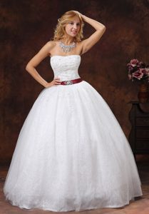 Strapless Ball Gown Long Organza Wedding Dresses with Appliques
