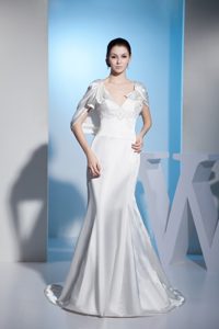 Special Style Beaded V-neck White Bridal Dress with Court Train in Organza