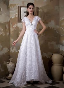 Luxurious A-line V-neck Brush Train Dress for Bridal and Lace on Sale