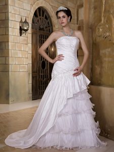 Gorgeous A-line Strapless Appliqued Dress for Bridal in and Organza
