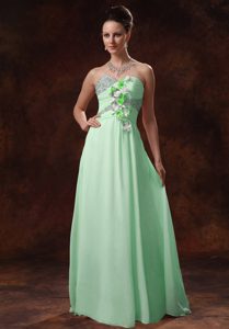 Affordable Apple Green Beaded Women Evening Dresses with Flowers