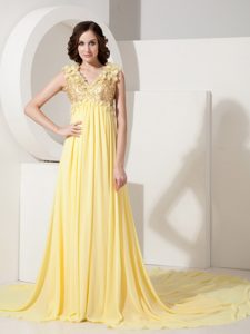 Light Yellow Empire Perfect V-neck Women Evening Dresses