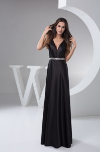Beaded Belt V-neck Black Long Evening Dress for Women with the Back Cutout