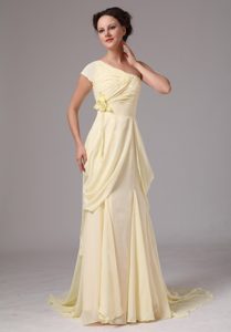 One Shoulder Chiffon Designer Evening Dress with Hand Made Flower in Yellow