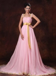 Bright Pink Chiffon A-line Celebrity Prom Dresses with Court Train and Bowknot