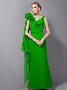 New Green V-neck Chiffon Prom Dress with Hand Made Flower Decorated