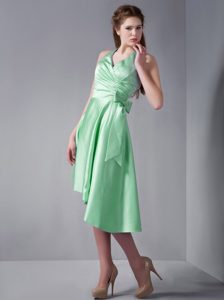 Beautiful Apple Green A-line Halter Top Asymmetrical Ruched Prom Dress in 2013