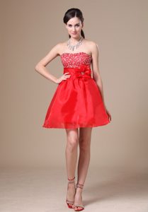 A-line Red Organza Mini-length Prom Formal Dress Beaded with Hand Made Flower