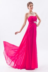 Empire Sweetheart Chiffon Dress for Prom with Ruches and Beads in Coral Red