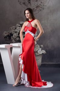 High-low Beading Satin Prom Attire with Halter-top Neckline in Red and White