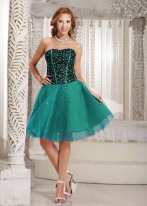 Green and Black Prom Pageant Dresses with Strapless and Beads in Mini-length