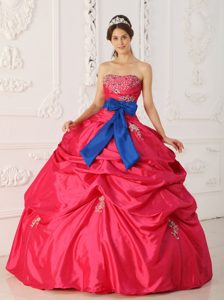 Classical Strapless Sweet Sixteen Dresses in Coral Red with Blue Sash