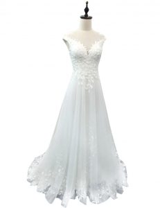 White Clasp Handle Scoop Lace Wedding Dress Tulle Sleeveless Brush Train