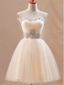 Sleeveless Zipper Mini Length Beading Prom Dresses