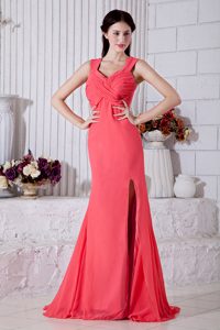 Lovely Ruched High Slit Brush Train Chiffon Dresses for Prom in Watermelon