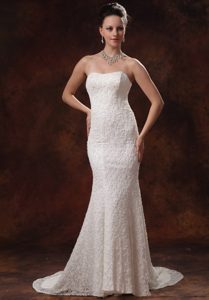 Best Seller Strapless Mermaid Brush Train Wedding Dress with Lace-up Back