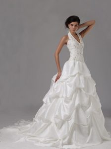 Halter Lace and Low Price Wedding Outfits with Court Train in White