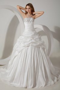Discount Ball Gown Strapless Court Train Wedding Gown Dresses in