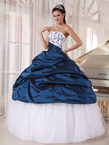 Navy Blue and White Strapless Quinceanera Dress with Appliques and Pick-ups