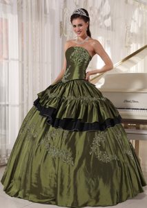 Olive Green Strapless Appliqued Quinceanera Gown Dresses with Layers