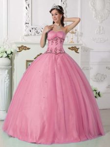 Pink Ball Gown Sweetheart Tulle and Beading Quinceanera Dresses
