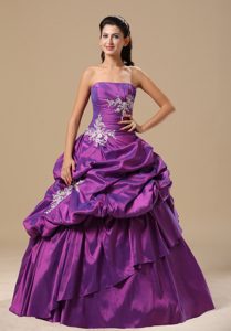 Purple Long Lace-up Dresses for Quinceaneras with Pick-ups under 200