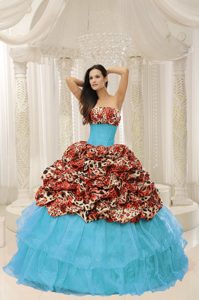 Fashionable Beaded Multi-color Dress for Quinceaneras in Organza and Leopard