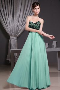 Nice Sweetheart Long Apple Green Pleated Chiffon Prom Dress with Lace