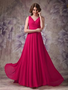 Discount Red Empire V-neck Chiffon Senior Prom Gown Dress with Beading
