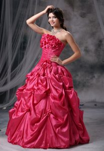 Luxurious Prom Celebrity Dress and Pick-ups for Cheap