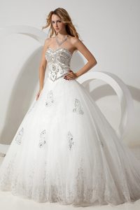 Ball Gown Sweetheart Organza Wedding Dresses with Court Train and Beading