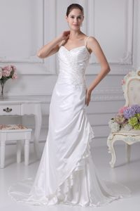 Appliqued Wedding Bridal Dresses with Ruching and Spaghetti Straps
