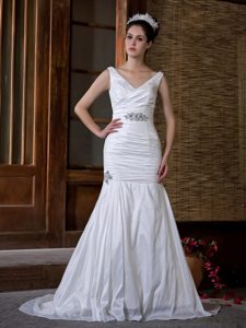 New Mermaid V-neck Ruched and Beaded Wedding Dress with Court Train
