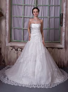 Gorgeous Strapless Chapel Train and Lace Appliqued Wedding Dresses