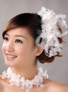 White Hand Made Flowers Feather Wedding Fascinators