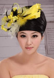 Fashionable Yellow and Black Feather Tulle Women s Fascinators