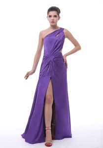 One Shoulder High Slit Purple Chiffon Holiday Dress Patterns with Ruche