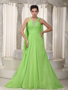 V-neck Watteau Train Chiffon Beading Spring Green Holiday Dresses for Valentine