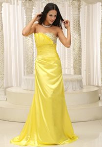 Ruched Yellow Strapless Beading Spring New Style Holiday Party Dress with Train