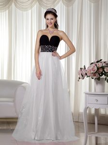 A-line Sweetheart Long and Tulle Homecoming Dress in White and Black