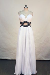 Beautiful Empire Sweetheart Chiffon White Prom Dresses with Beading for Cheap