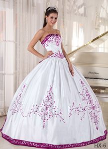 Modest Ball Gown Strapless Quince Dress to Long with Embroidery