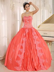 Customized Watermelon Sweetheart Quinceanera Dress with Appliques