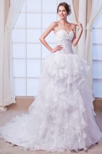 Popular A-line Sweetheart Court Train Organza Beaded Dress for Wedding