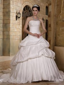2013 Beautiful Strapless Court Train Bridal Dresses with Pick-ups