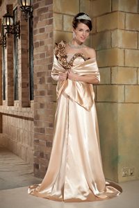 Classical One Shoulder Brush Train Beaded Wedding Dresses in Champagne