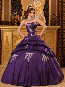 Purple Ball Gown Sweetheart Beaded and Appliqued Quinceanera Dress