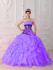 Appliqued and Ruffled Popular Purple Lace-up Dress for Quinceanera