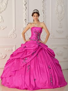 New Appliqued Lace-up Sweet Sixteen Quinceanera Dress in Hot Pink