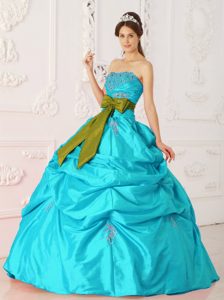 Discount Aqua Blue Beaded Dress for Quinceaneras with Green Sash
